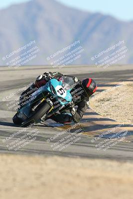 media/Dec-06-2025-CVMA (Sat) [[4a896cc04c]]/Race 9-500-400-350 Supersport/